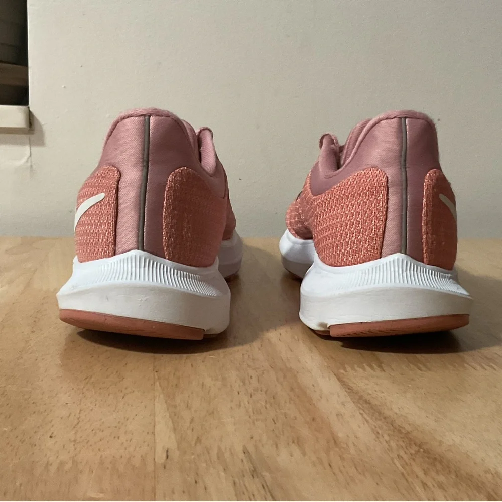 Nike Quest Women Sz 6.5 Rust Salmon Color Lightweight Mesh Running Shoes Sneaker - Picture 6 of 11